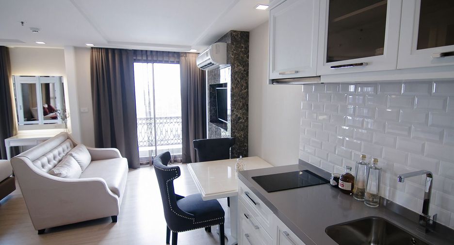 Apartment zur Miete mit 1 Zimmer in Khlong Toei, Bangkok