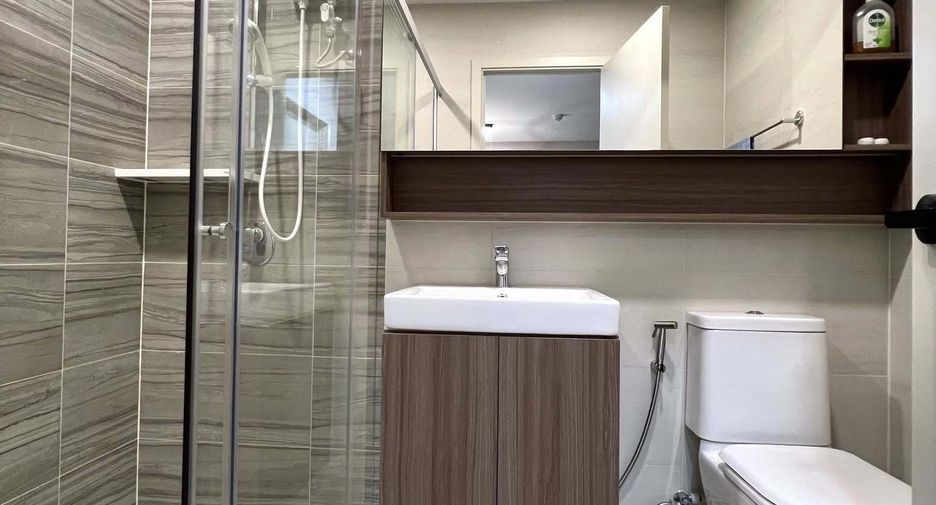 Condo en alquiler de 2 habitaciones en Bang Kapi, Bangkok