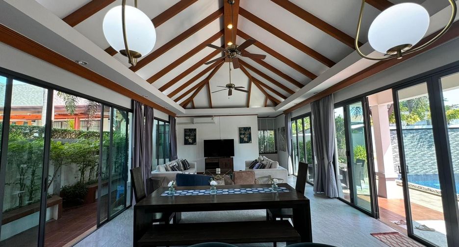 For rent 3 ベッドルーム villa in Mueang Phuket, Phuket