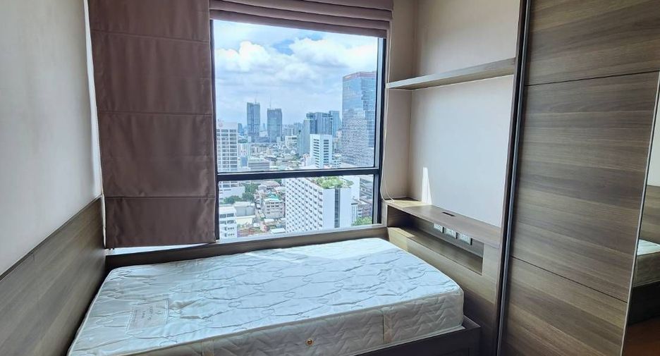 For rent 2 bedrooms condo in Sathon, Bangkok