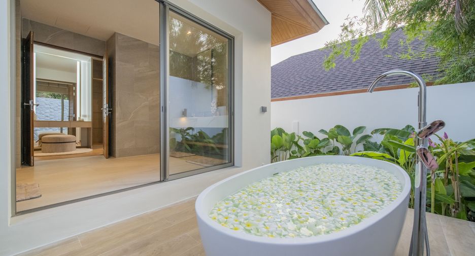 For rent 3 bedrooms villa in Thalang, Phuket
