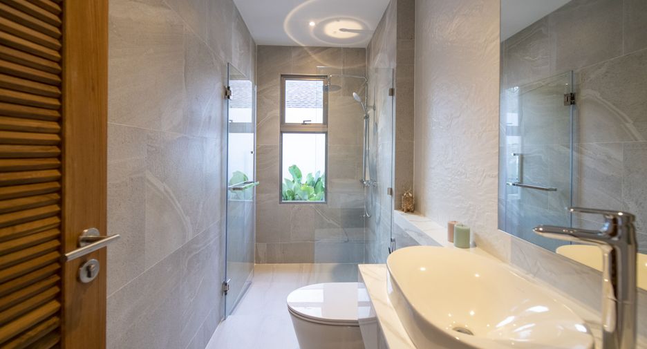 For rent 3 bedrooms villa in Thalang, Phuket