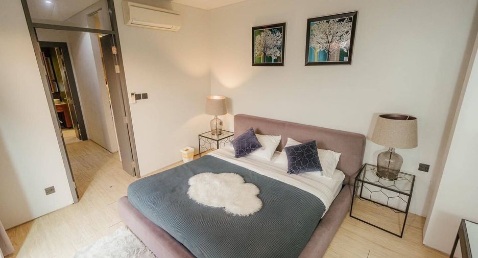 For rent 4 bedrooms house in Bang Na, Bangkok