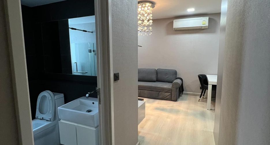 For sale 2 bedrooms condo in Phaya Thai, Bangkok