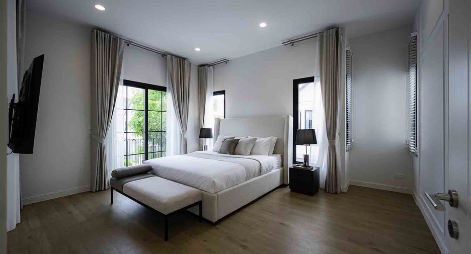 For rent 4 bedrooms house in Saphan Sung, Bangkok