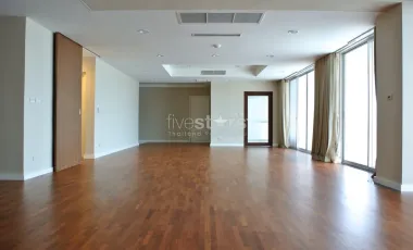 For rent 4 ベッドルーム condo in Watthana, Bangkok