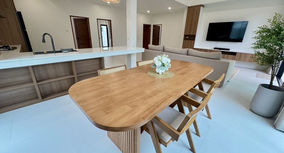Haus zur Miete mit 3 Zimmer in Mueang Phuket, Phuket