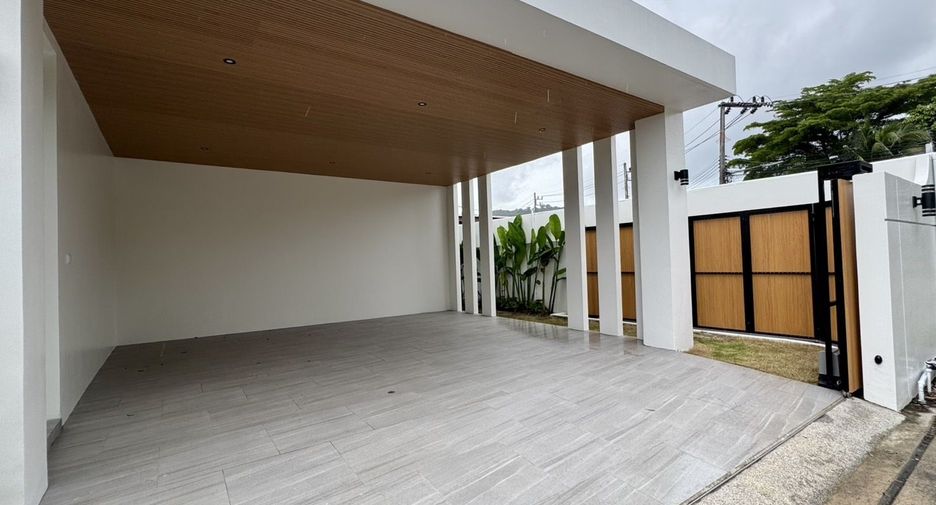 Haus zur Miete mit 3 Zimmer in Mueang Phuket, Phuket