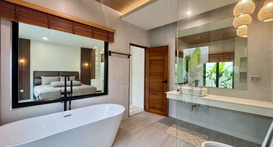 Haus zur Miete mit 3 Zimmer in Mueang Phuket, Phuket