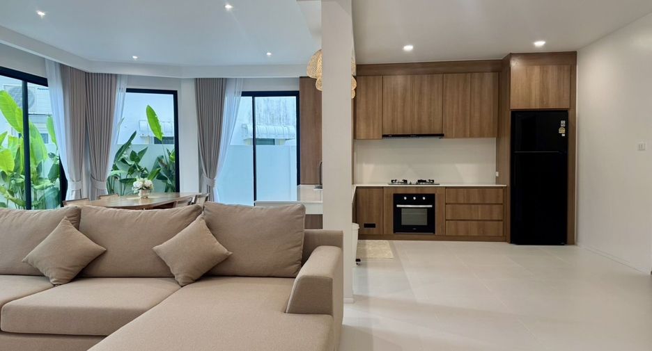 Haus zur Miete mit 3 Zimmer in Mueang Phuket, Phuket