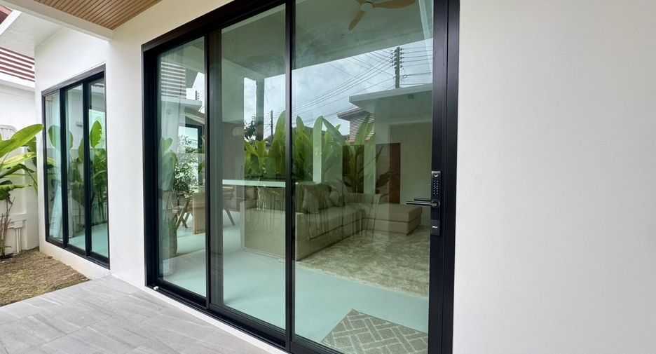 Haus zur Miete mit 3 Zimmer in Mueang Phuket, Phuket
