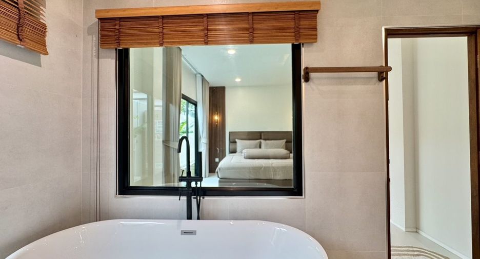 Haus zur Miete mit 3 Zimmer in Mueang Phuket, Phuket