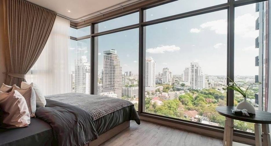 For rent 2 bedrooms condo in Watthana, Bangkok