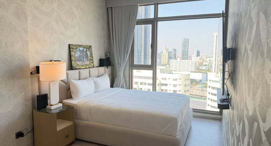 For rent 2 bedrooms condo in Watthana, Bangkok