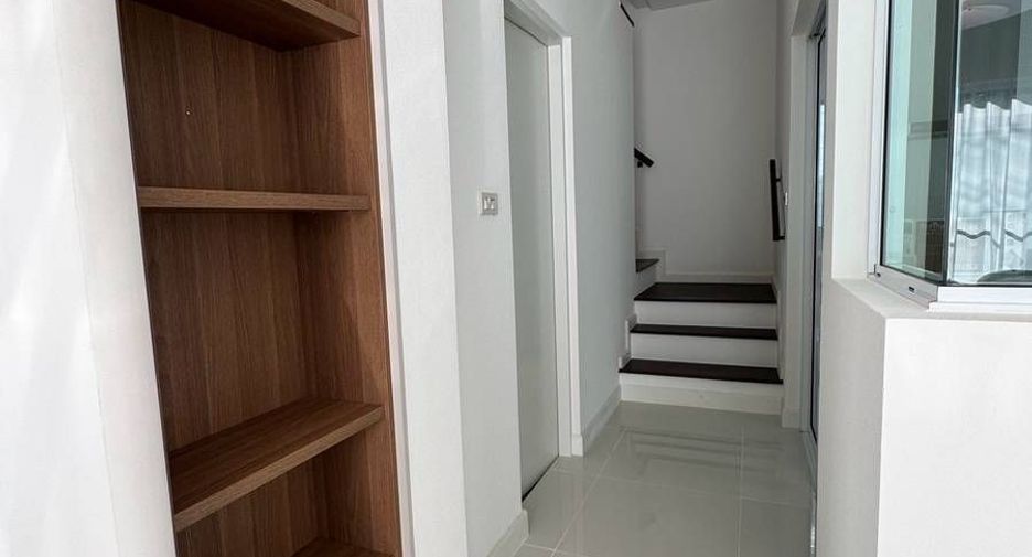 出租 4 卧室 独立屋 在 Phuket Town, 普吉