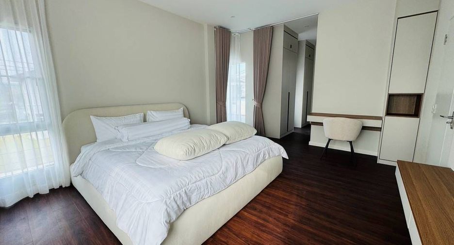 出租 4 卧室 独立屋 在 Phuket Town, 普吉