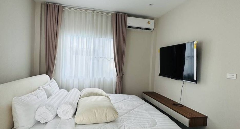 出租 4 卧室 独立屋 在 Phuket Town, 普吉