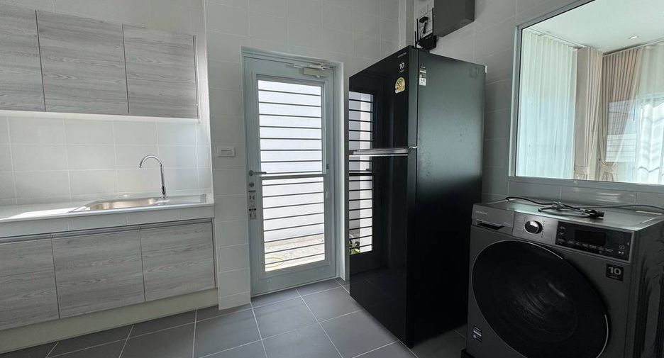 出租 4 卧室 独立屋 在 Phuket Town, 普吉