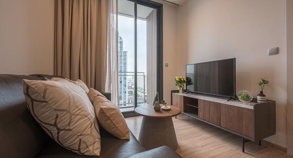 For rent 2 ベッドルーム condo in Phaya Thai, Bangkok