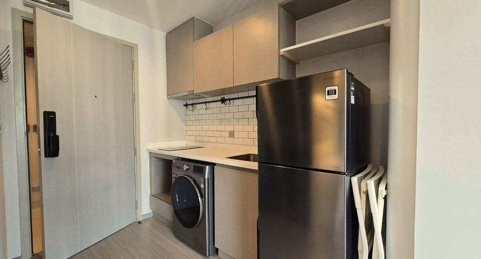For rent 2 bedrooms condo in Chatuchak, Bangkok
