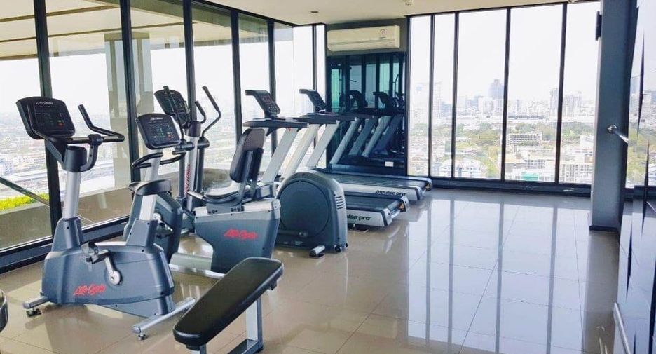 For sale 2 bedrooms condo in Mueang Samut Prakan, Samut Prakan