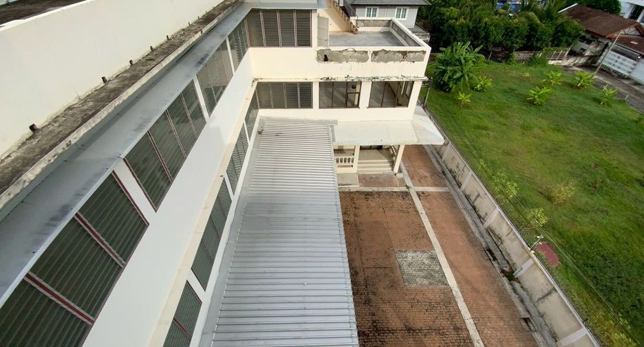 For rent studio house in Bang Na, Bangkok