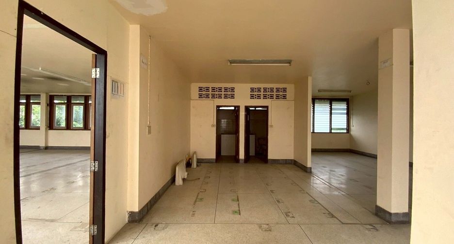 For rent studio house in Bang Na, Bangkok