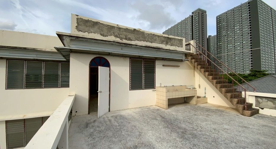 For rent studio house in Bang Na, Bangkok