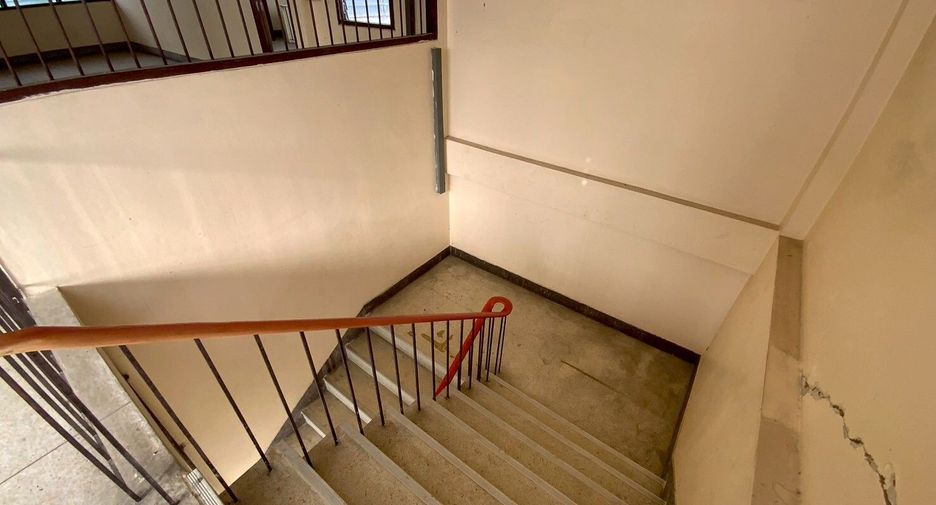 For rent studio house in Bang Na, Bangkok