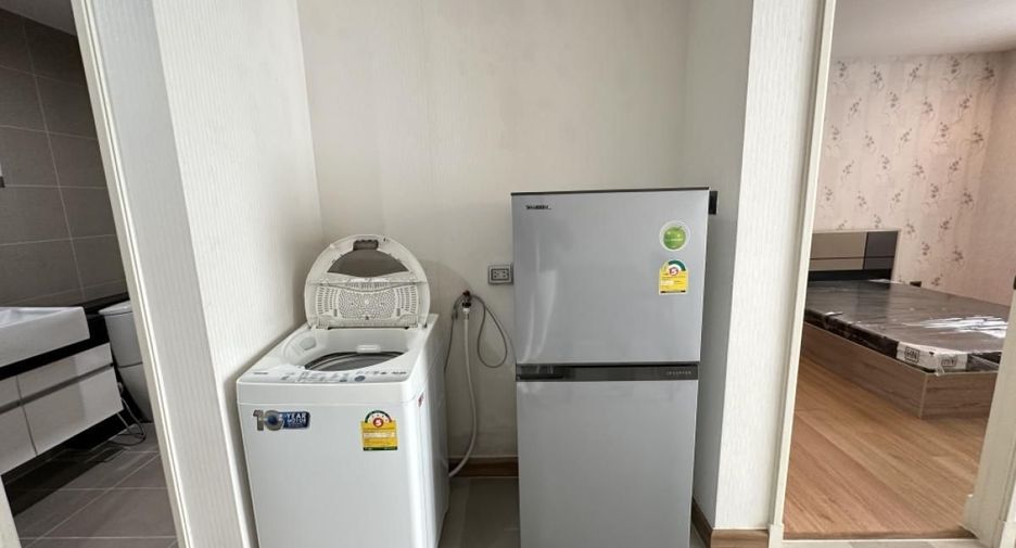 For rent 1 bed condo in Huai Khwang, Bangkok