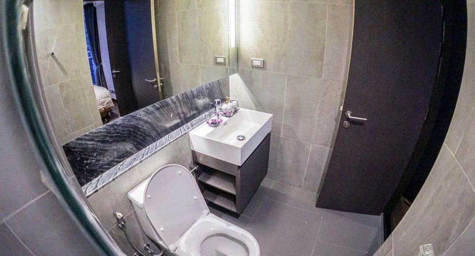 Condo en venta de 1 habitaciones en Khlong Toei, Bangkok