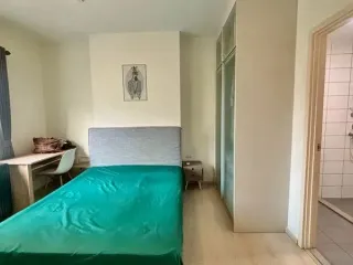 Wohnung zum Kauf mit 1 Zimmer in Huai Khwang, Bangkok