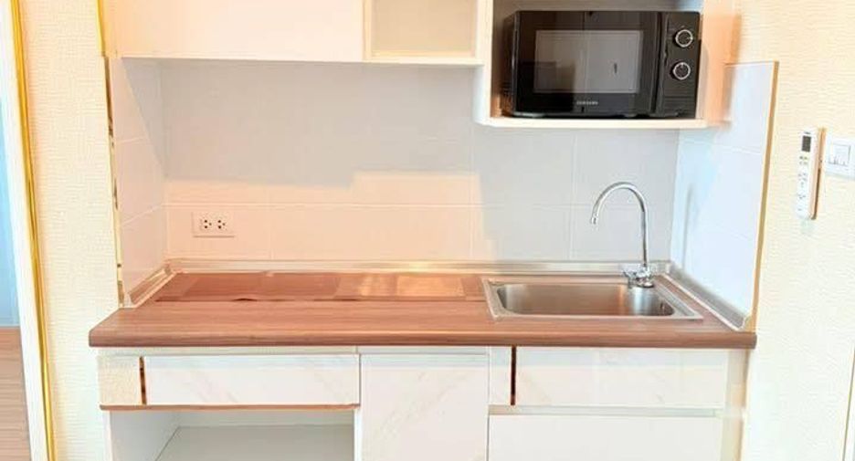 For rent studio condo in Yan Nawa, Bangkok