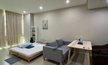 Wohnung zum Kauf und zur Miete mit 1 Zimmer in Watthana, Bangkok
