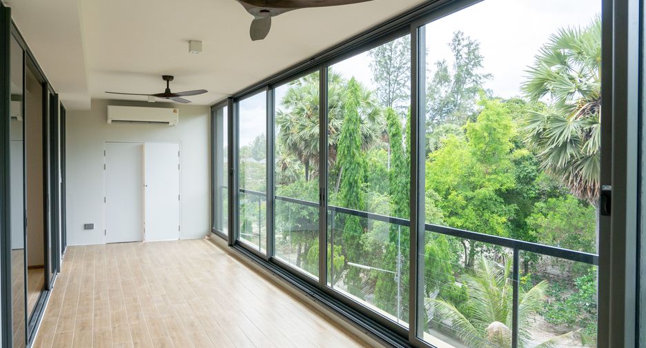 For sale 2 bedrooms condo in Thalang, Phuket