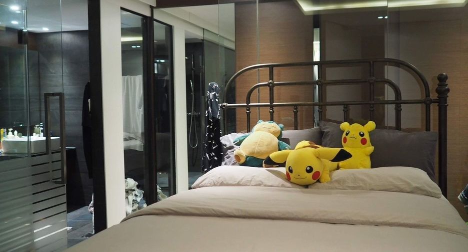 For sale 2 bedrooms condo in Pathum Wan, Bangkok
