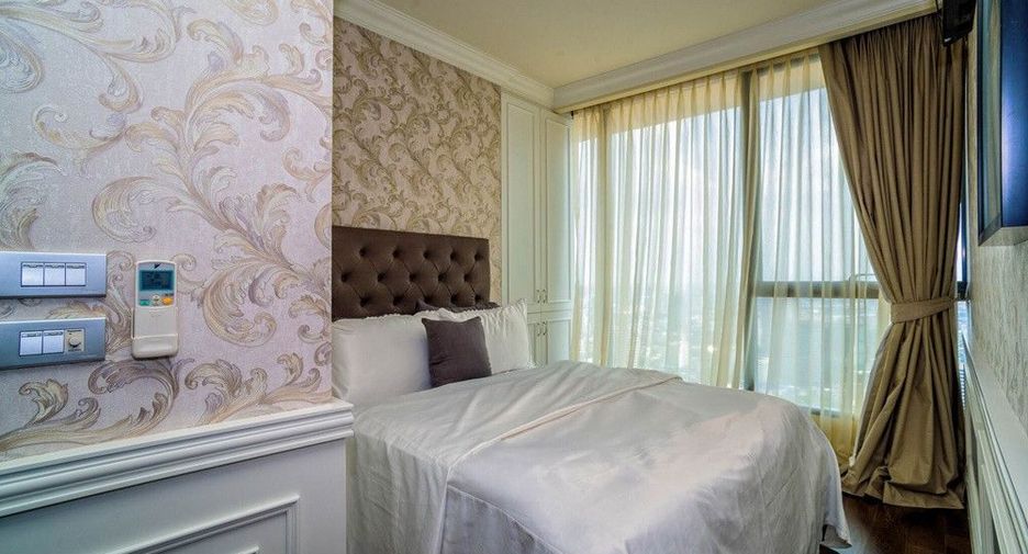 Condo en venta de 3 habitaciones en Khlong Toei, Bangkok