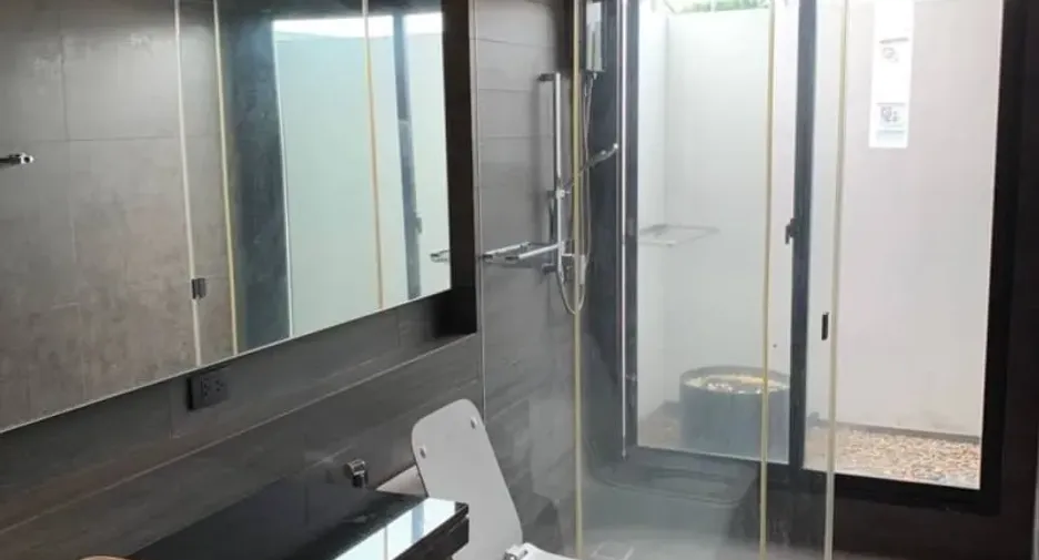 Casa en venta de 3 habitaciones en Bang Phli, Samut Prakan