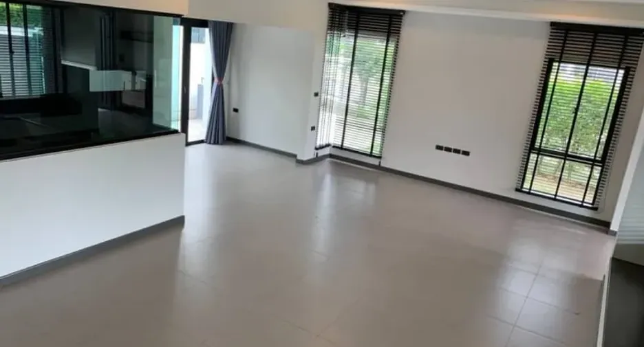 Casa en venta de 3 habitaciones en Bang Phli, Samut Prakan