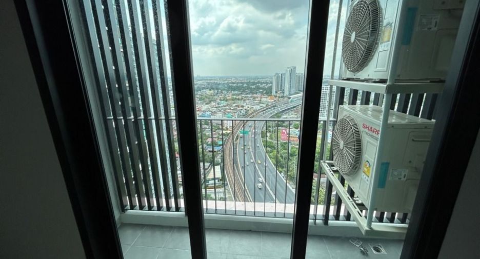 For sale 2 bedrooms condo in Chom Thong, Bangkok