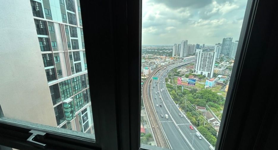 For sale 2 bedrooms condo in Chom Thong, Bangkok