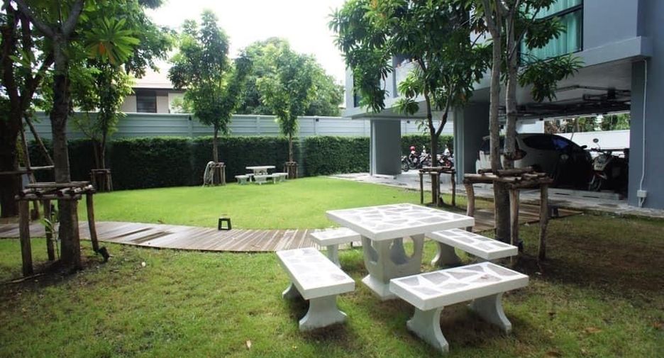 À vendre 1 chambre condo à Bangkok Yai, Bangkok