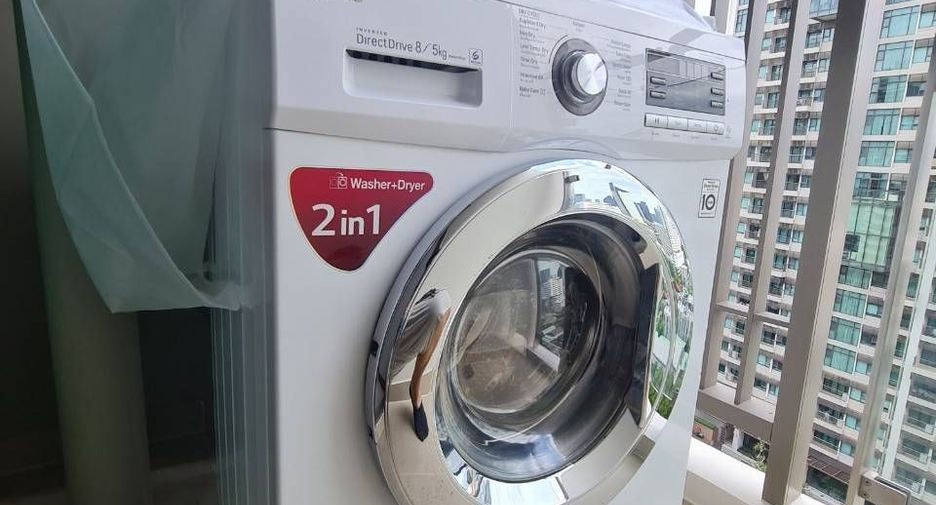 For rent 1 bed condo in Watthana, Bangkok