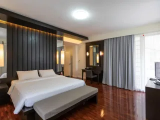 Apartment zur Miete mit 3 Zimmer in Khlong Toei, Bangkok