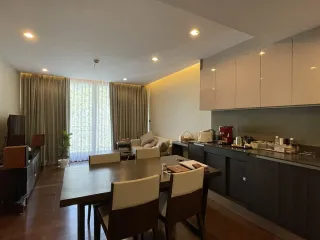 Condo en alquiler de 2 habitaciones en Sathon, Bangkok