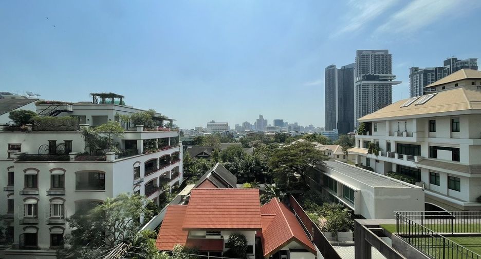 Condo en alquiler de 2 habitaciones en Sathon, Bangkok
