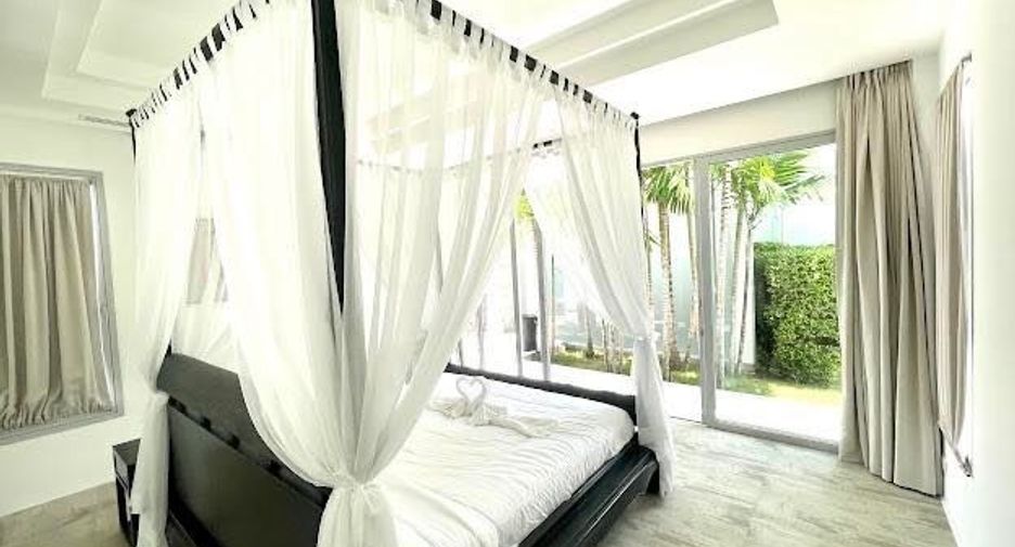 For rent 3 ベッドルーム villa in Mueang Phuket, Phuket