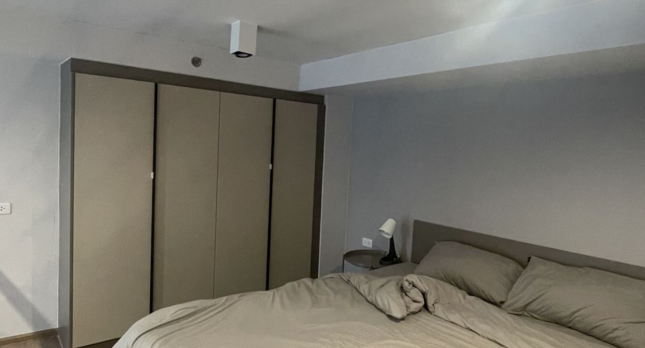 Condo en alquiler de 1 habitaciones en Huai Khwang, Bangkok