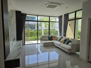 For rent 4 bedrooms house in Bang Phli, Samut Prakan