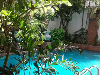 Apartment zur Miete mit 3 Zimmer in Khlong Toei, Bangkok